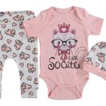 Σετ Κορμάκι Κοντομάνικο με Παντελονάκι και Σκουφάκι με Σχέδιο Γατούλα με Καρδούλες "I Am So Cute" Σομόν