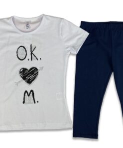 Σετ Μπλουζίτσα και Παντελονάκι Κολάν Κάπρι με Σχέδιο Καρδούλα με Τρουξ "O,K,M," Άσπρο