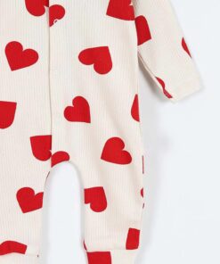 Φορμάκι Βρεφικό με Ανοιχτά Ποδαράκια και Σχέδιο Καρδούλες Κόκκινες – Μπεζ (108109)