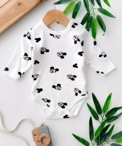 Βρεφικό Κορμάκι Μακρυμάνικο με Ήρωα Κινουμένων Σχεδίων – Άσπρο (108400)